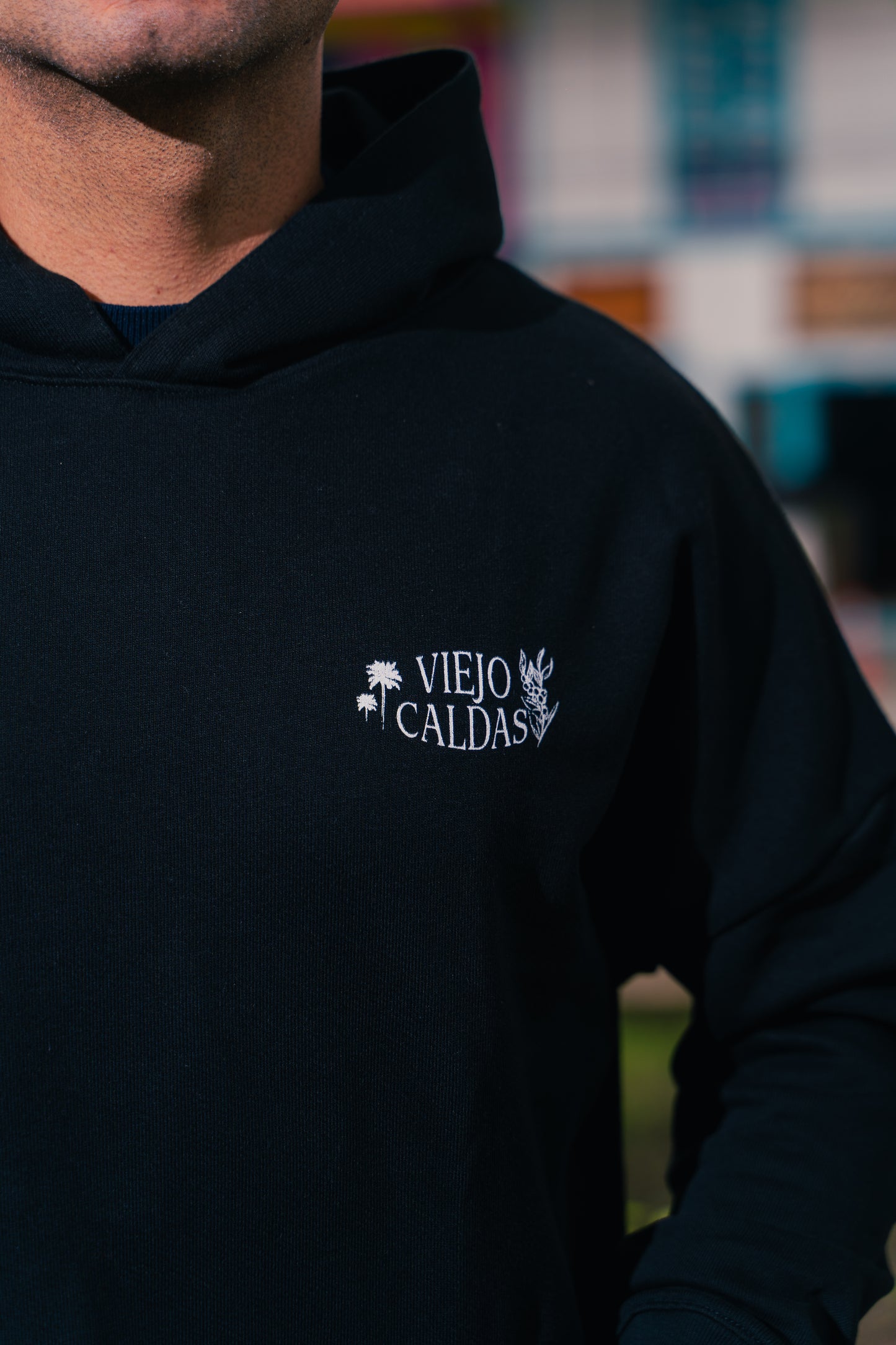 Hoodie Viejo Caldas - Negro